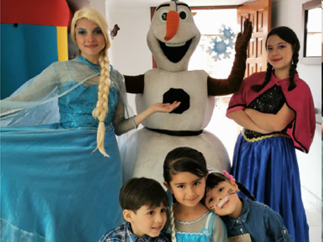 Show Frozen Happy Party